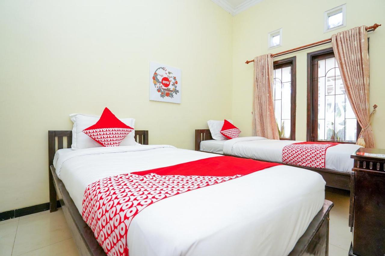 ברומו Oyo 1087 Homestay Potato House מראה חיצוני תמונה