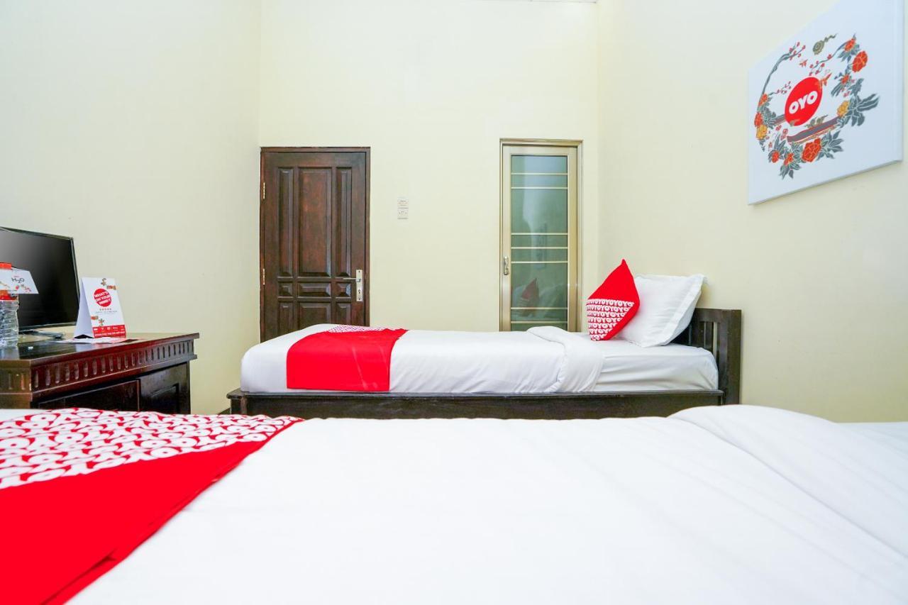 ברומו Oyo 1087 Homestay Potato House מראה חיצוני תמונה