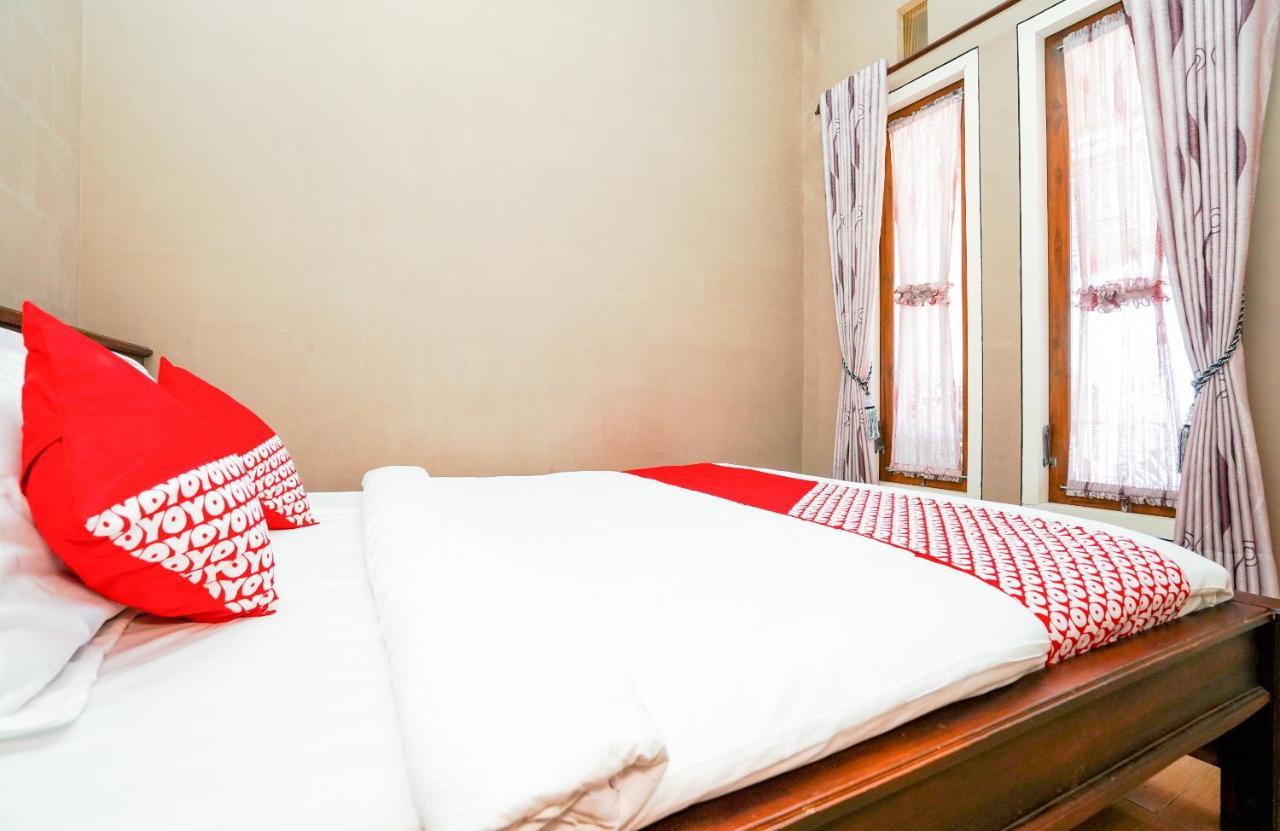 ברומו Oyo 1087 Homestay Potato House מראה חיצוני תמונה